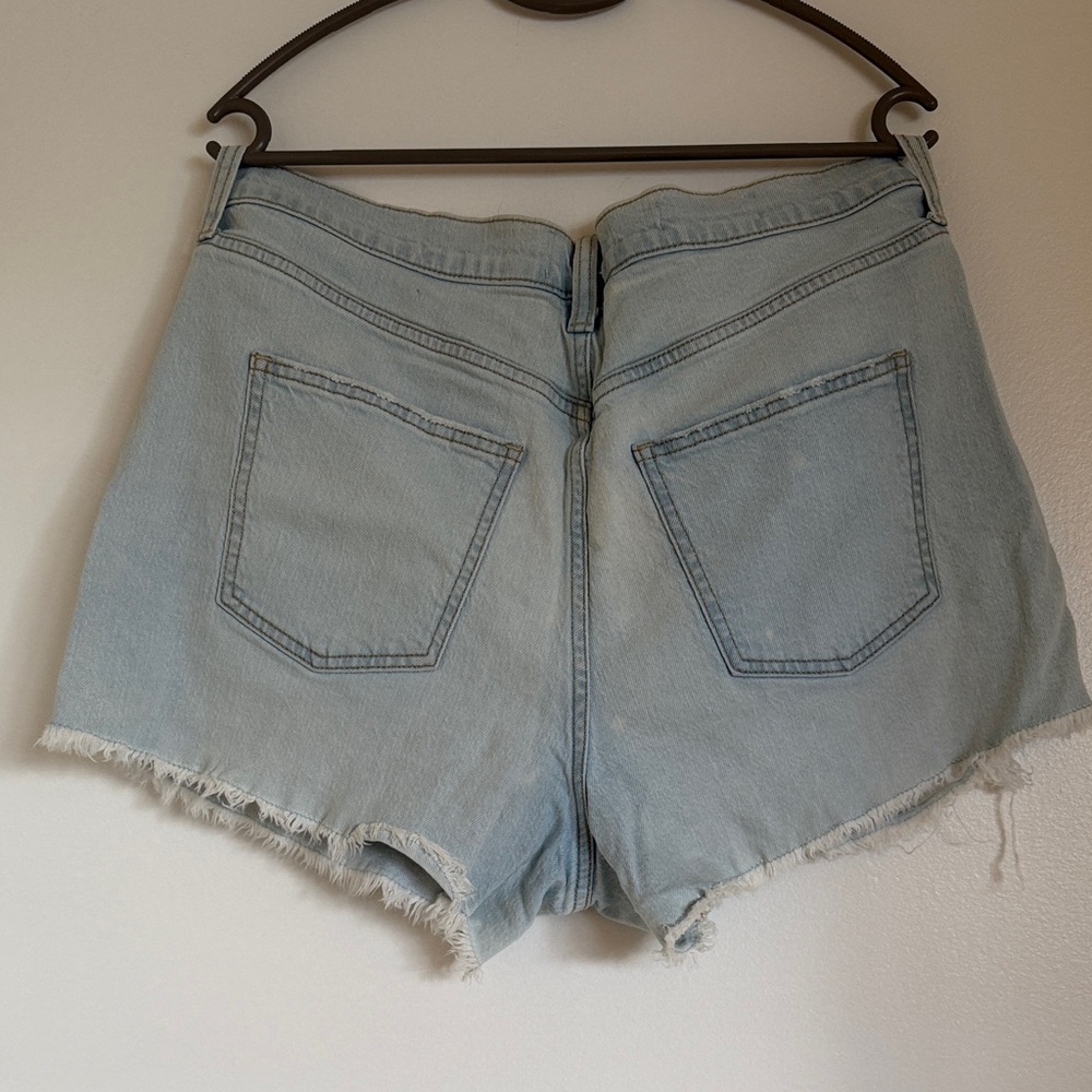 Universal Thread Faded Blue Ripped Jean Shorts - Picture 3 of 3